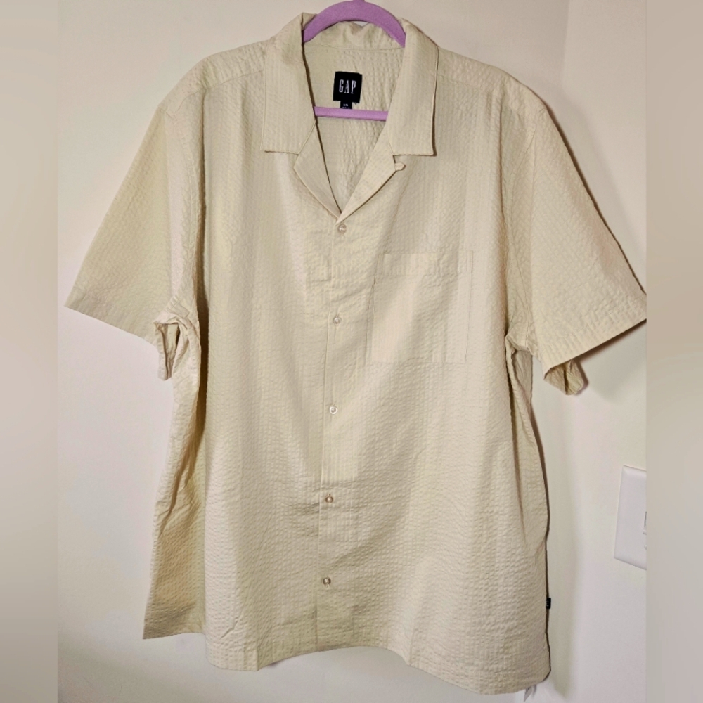 GAP Tan Seersucker Button Down Short Sleeve Shirt, Mens XXL, NWT - Picture 1 of 6